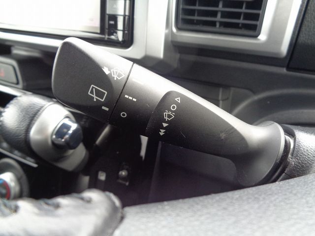 Daihatsu WAKE 2018-01 29089-22