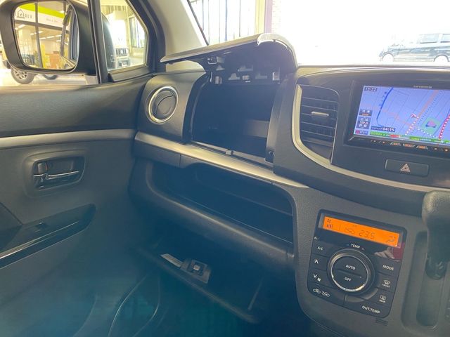 Suzuki WAGON R 2013-02 7862-9