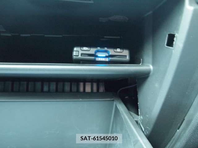Mitsubishi OUTLANDER 2018-08 220039-13