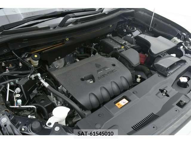Mitsubishi OUTLANDER 2018-08 220039-10