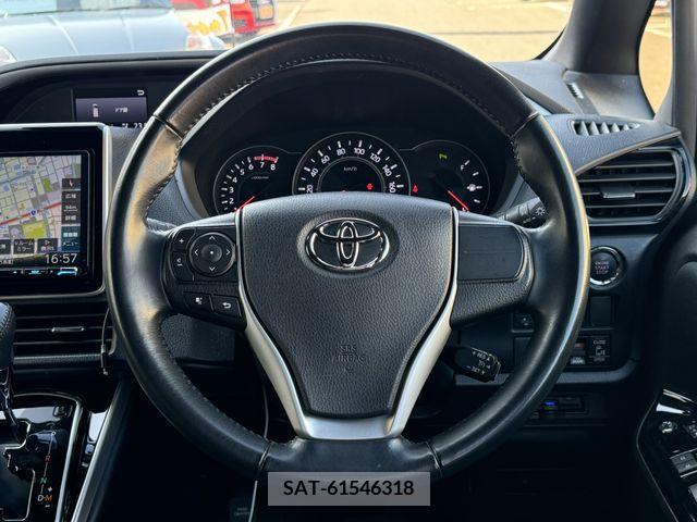 Toyota VOXY 2020-01 321693-12