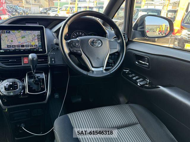 Toyota VOXY 2020-01 321693-11