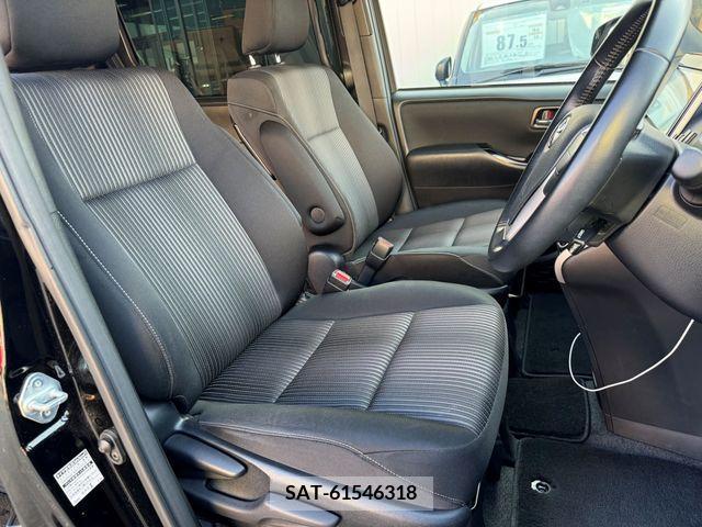 Toyota VOXY 2020-01 321693-21