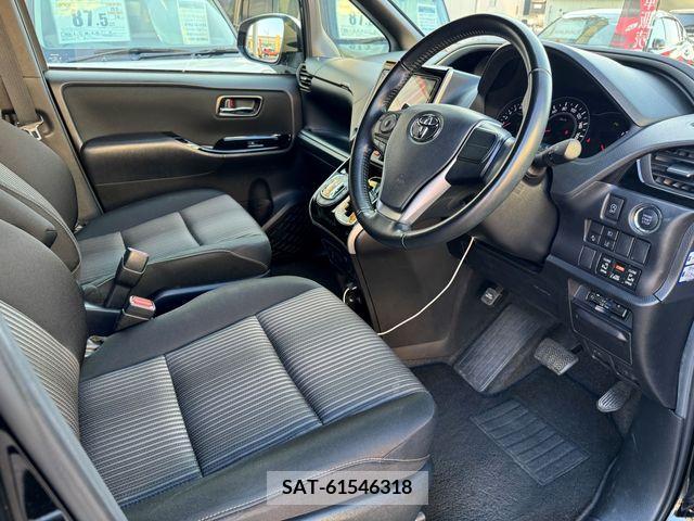 Toyota VOXY 2020-01 321693-20