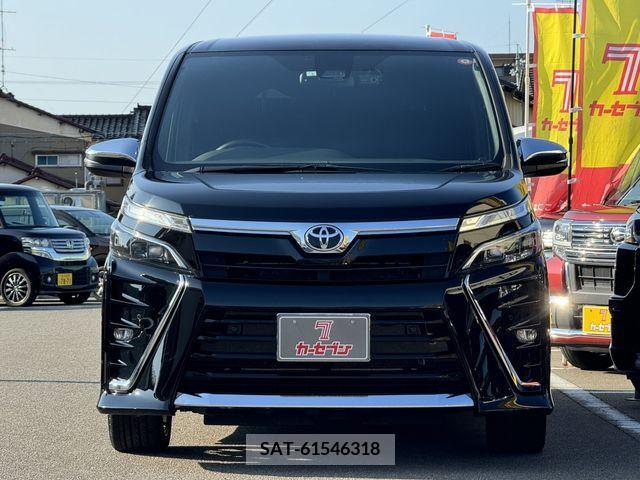Toyota VOXY 2020-01 321693-2