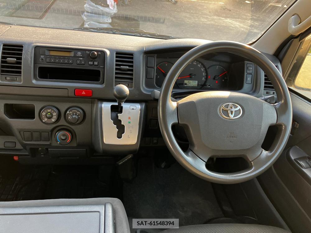 Toyota HIACE VAN 2017-08 355125-20