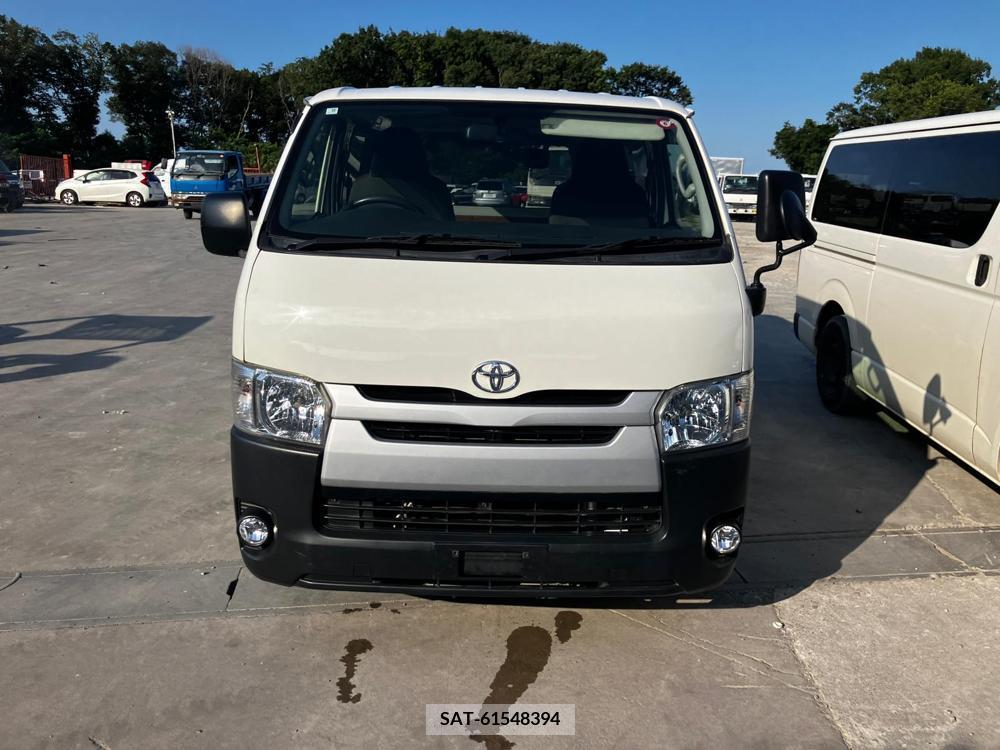 Toyota HIACE VAN 2017-08 355125-6