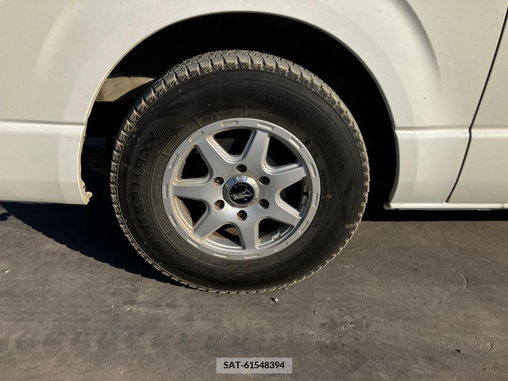 Toyota HIACE VAN 2017-08 355125-7