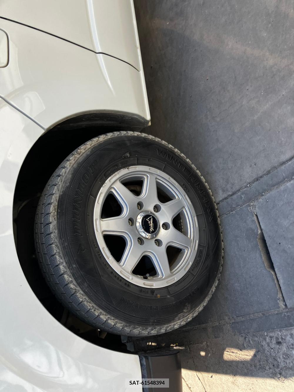 Toyota HIACE VAN 2017-08 355125-8