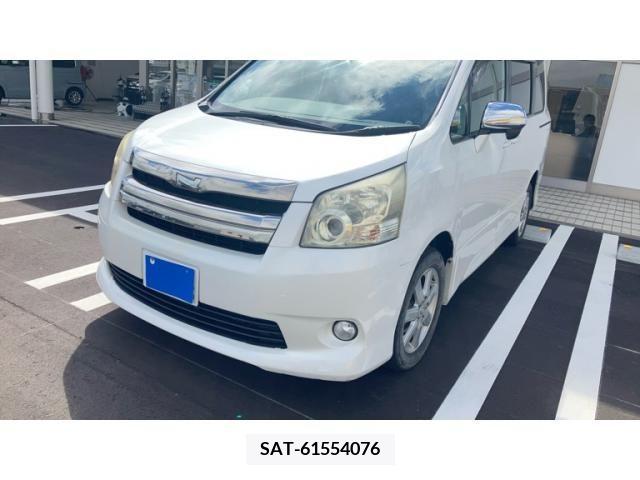 Toyota NOAH 2007-09 392855-1