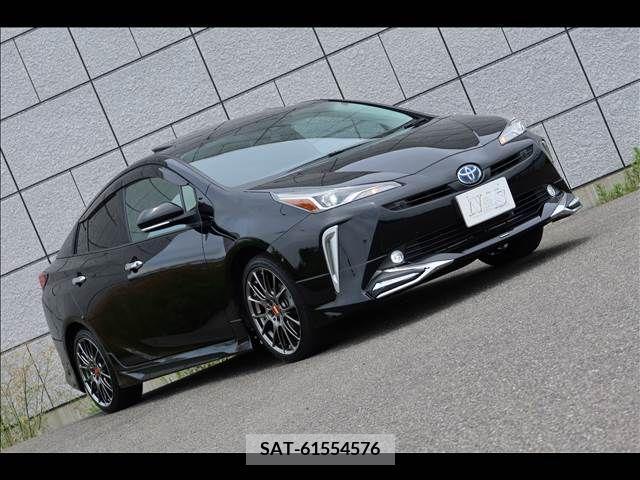 Toyota PRIUS 2022-05 282213-5