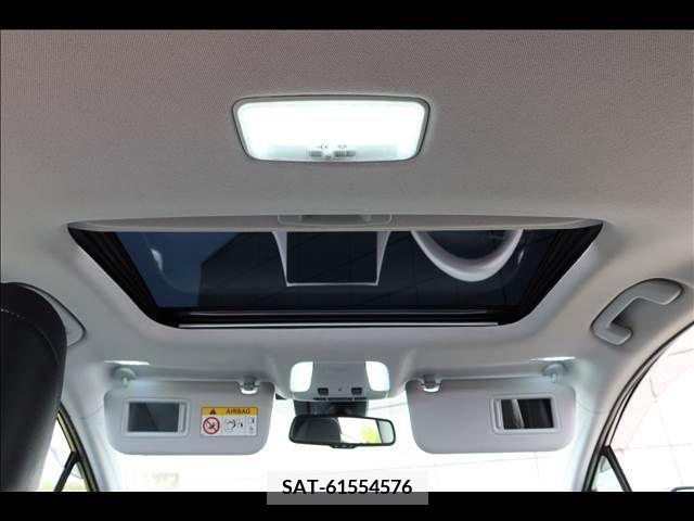 Toyota PRIUS 2022-05 282213-9