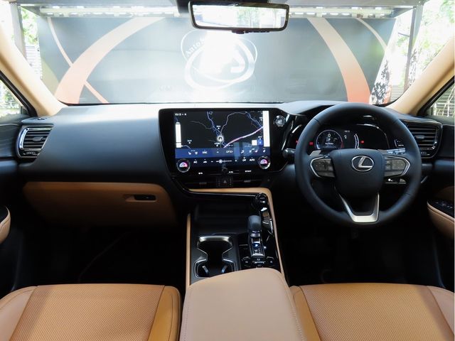 Lexus NX 2023-06 11619-2
