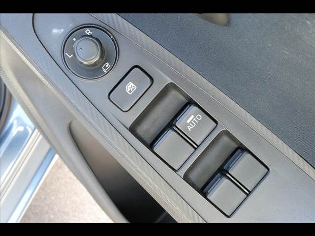 Mazda DEMIO 2015-02 5132-21