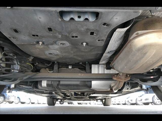 Mazda DEMIO 2015-02 5132-13