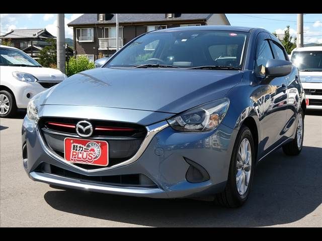 Mazda DEMIO 2015-02 5132-14