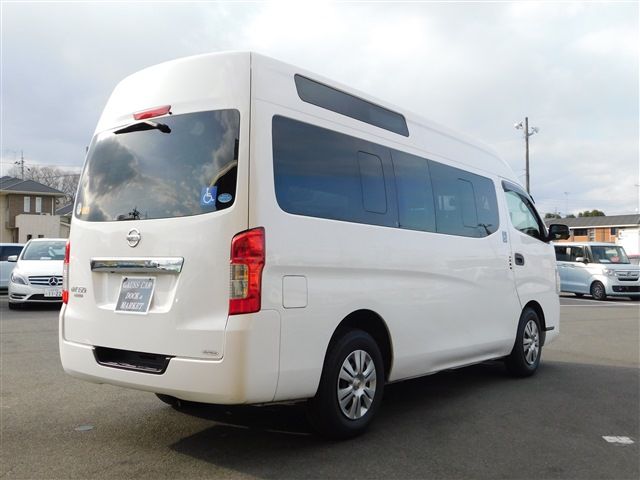 Nissan NV350 Caravan 2018-04 183851-5