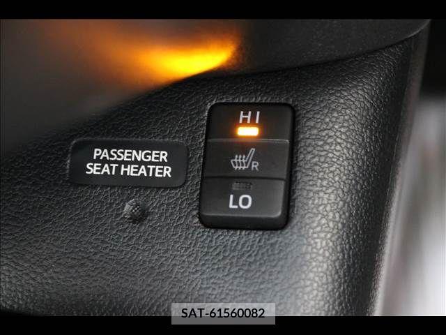 Toyota PRIUS PHV 2017-03 255926-16