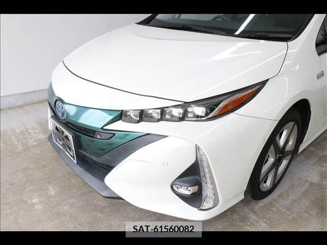 Toyota PRIUS PHV 2017-03 255926-13