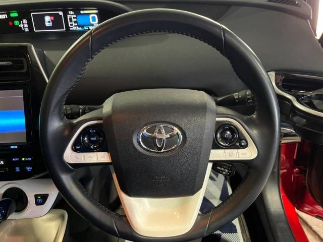 Toyota PRIUS 2016-05 705-12