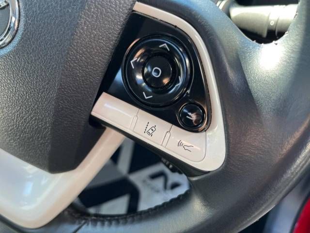 Toyota PRIUS 2016-05 705-4
