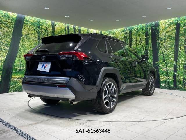 Toyota RAV4 2020-06 366904-15