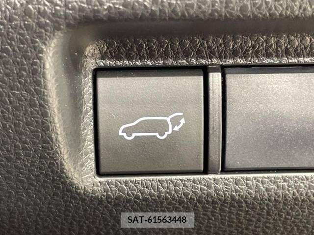 Toyota RAV4 2020-06 366904-5