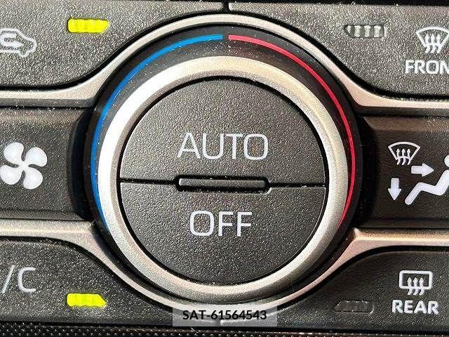 Toyota ROOMY 2021-05 311163-3