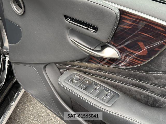 Lexus LS 2017-11 275579-12