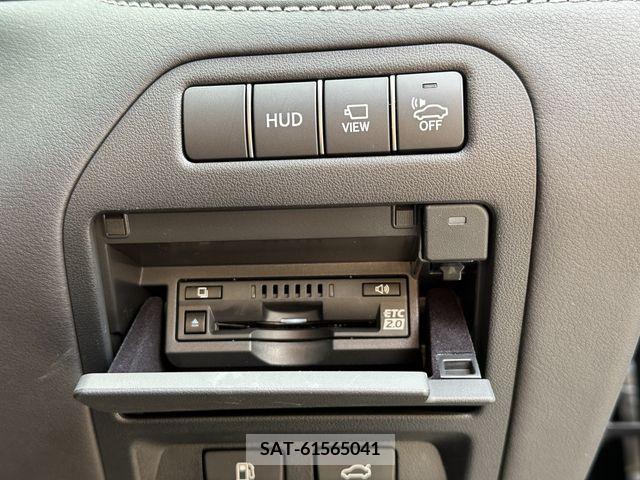 Lexus LS 2017-11 275579-13
