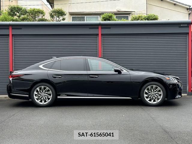 Lexus LS 2017-11 275579-24