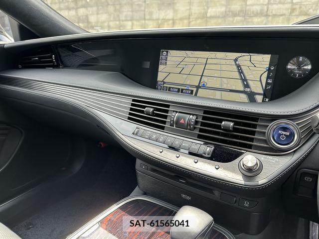 Lexus LS 2017-11 275579-6