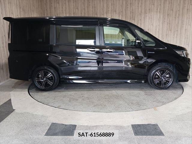 Honda e 2019-02 209681-3