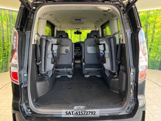 Nissan SERENA 2020-03 348389-11