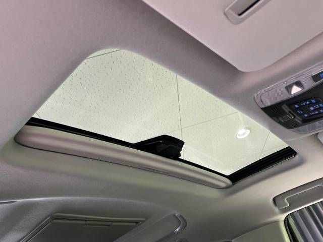 Toyota ALPHARD 2021-11 10941-2