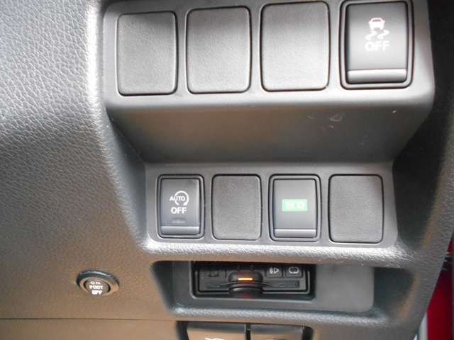Nissan X-TRAIL 2015-01 16982-5