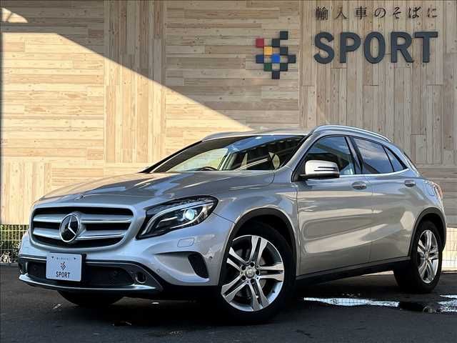 Mercedes Benz GLA-CLASS 2014-08 23246-0