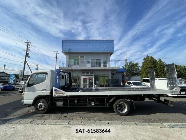 Mitsubishi CANTER 2018-03 357535-7