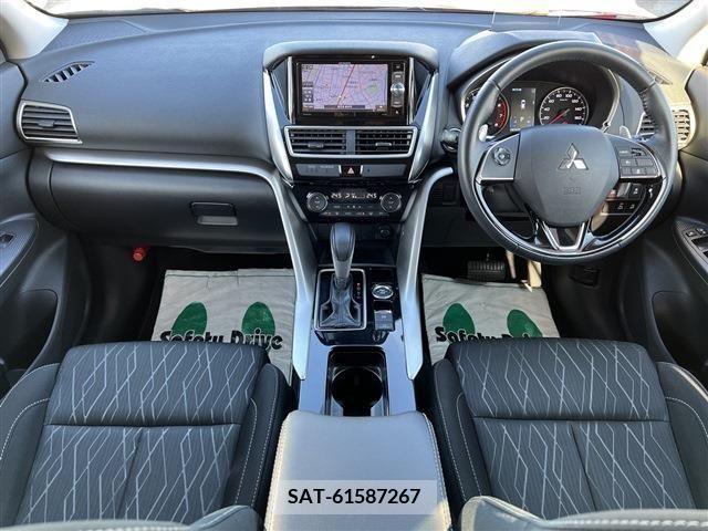 Mitsubishi ECLIPSE CROSS 2018-06 202731-11