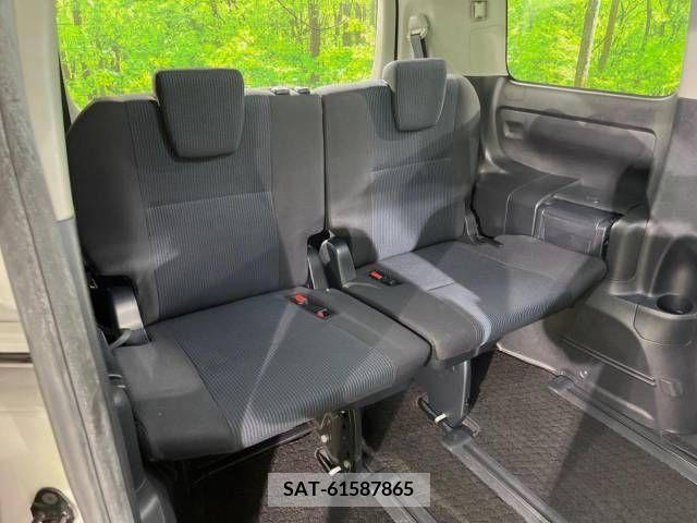 Toyota VOXY 2015-07 342223-10