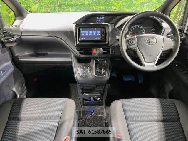 Toyota VOXY 2015-07 342223-1