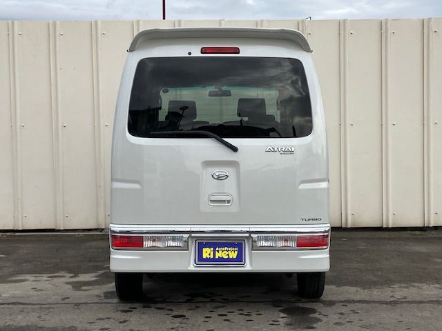 Daihatsu ATRAI WAGON 2011-06 28707-3