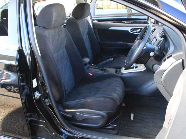 Nissan Sylphy 2019-01 10596-11