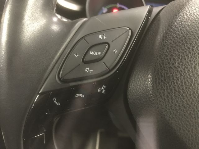 Toyota C-HR 2018-04 192460-20