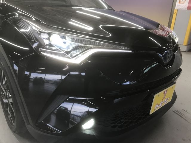 Toyota C-HR 2018-04 192460-26