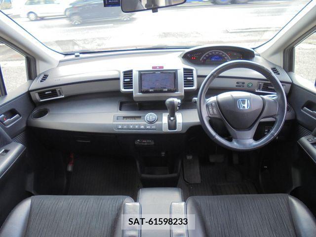 Honda FREED 2014-03 352161-1