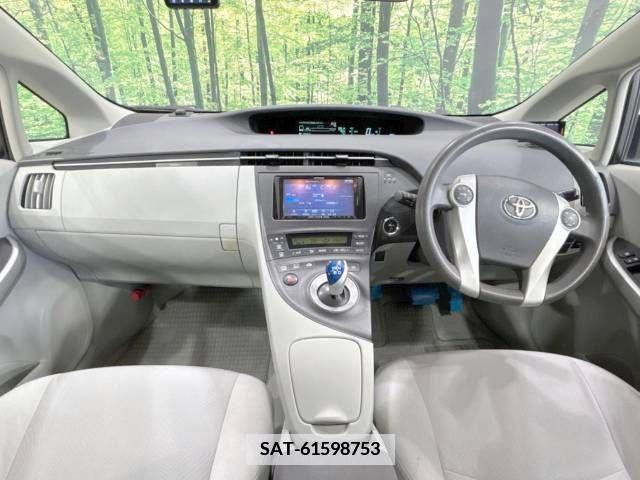 Toyota PRIUS 2011-10 375488-1