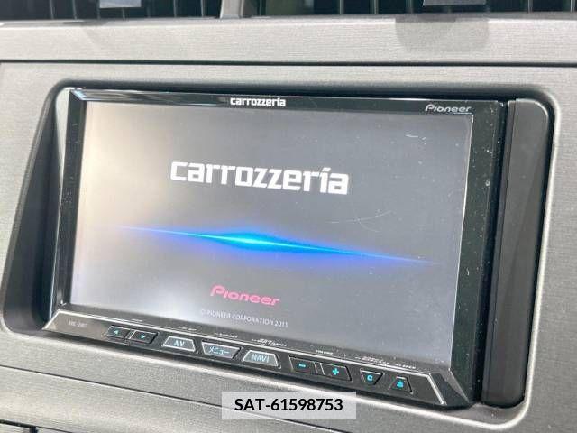 Toyota PRIUS 2011-10 375488-3
