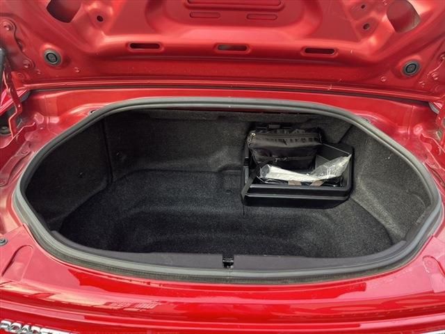 Mazda ROADSTER 2017-01 24218-19