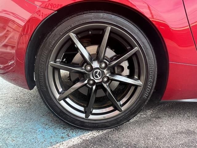 Mazda ROADSTER 2017-01 24218-13